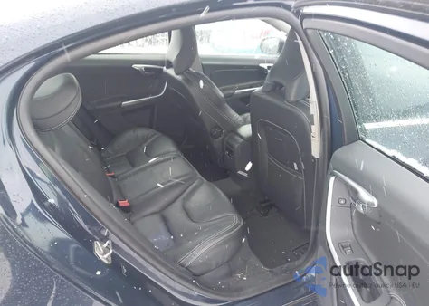 2014 Volvo S60 T5 из США, поврежденный, VIN YV1612FS2E2295507